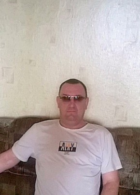 Денис, 38, Россия, Кириши