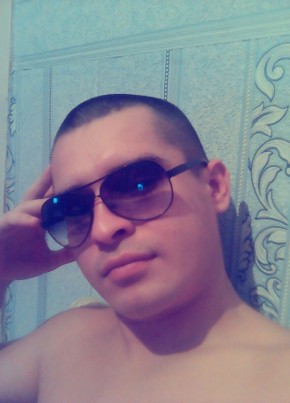 Дмитрий, 34, Россия, Урай