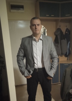 Petar, 38, Србија, Ниш