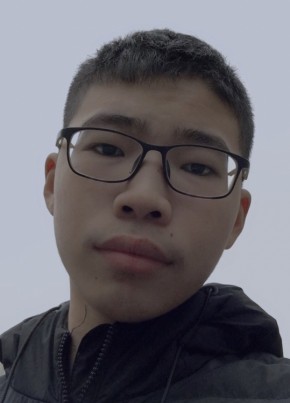谭维维, 21, 中华人民共和国, 岳阳市