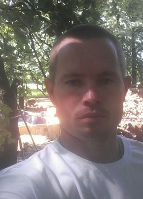 Андрей, 38, Россия, Камешково