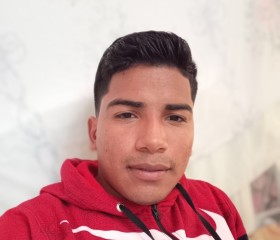 Alfredo, 23 года, La Libertad