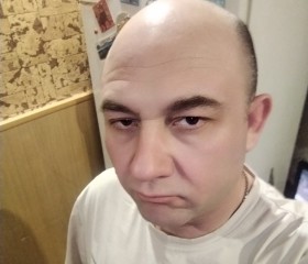 Denis, 42, Friedrichshagen