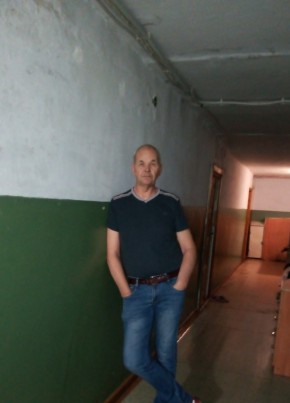 Юрий, 49, Россия, Псков