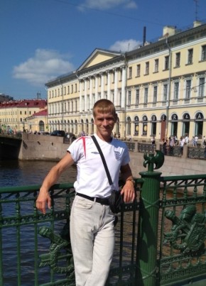 Лев, 47, Россия, Санкт-Петербург