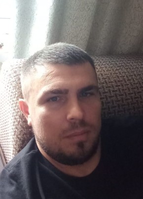 Александр, 39, Россия, Псков