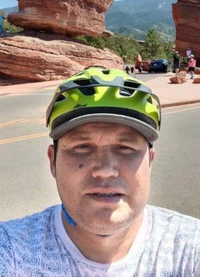 Ivan, 50, Russia, Simferopol