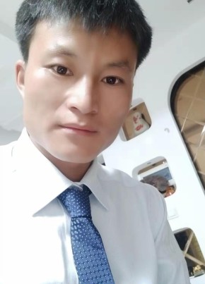 吴在林, 21, 中华人民共和国, 昆明市