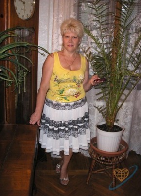 Елена, 67, Россия, Краснодар