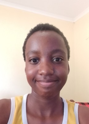 Michelle, 24, Botswana, Gaborone