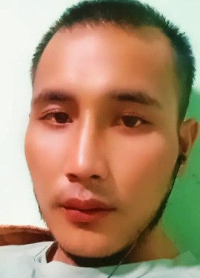 Shae La из Naypyitaw 19 лет