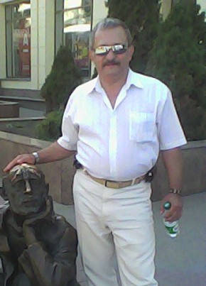 Александр, 62, Россия, Курган
