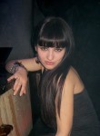 Yulya Dramaretskaya, 18, London