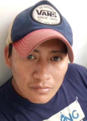 Daniel, 32, Belize, Belmopan
