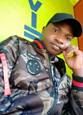 Bently Stanly, 29, Kenya, Kisumu