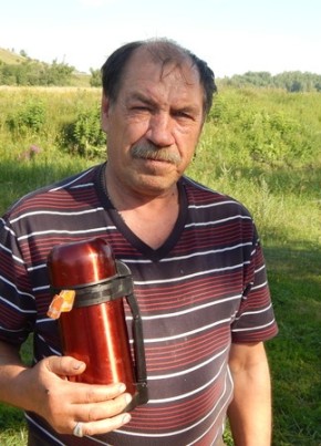 Александр, 66, Россия, Лениногорск