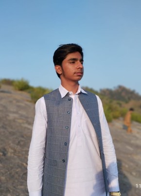 ADIL, 18, پاکستان, اسلام آباد