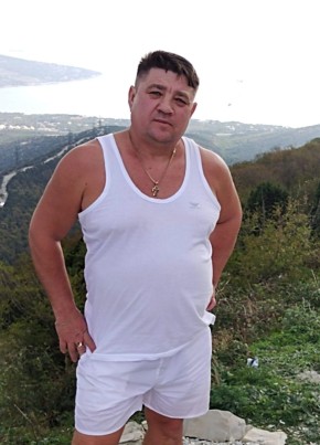 Юрий из Ванино 48 лет