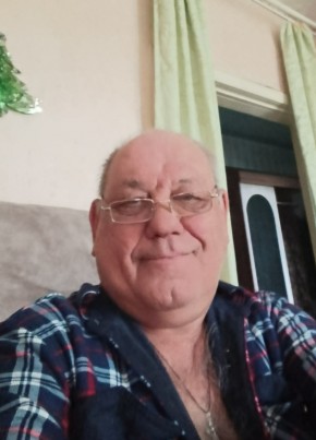 Евген из Черногорска 18 лет