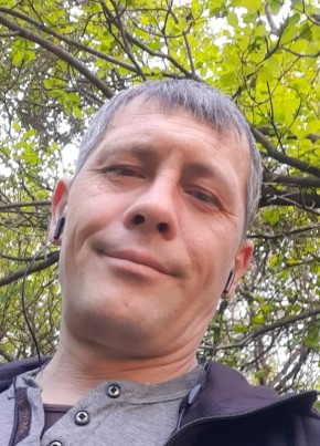 Роман, 43, Россия, Симферополь