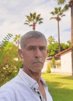 Halil Şahbaz, 58, Türkiye Cumhuriyeti, İskenderun