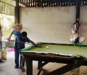 ปลื้ม, 18, Nakhon Pathom