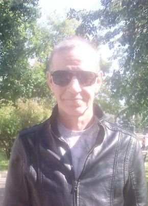 Игорь, 60, Россия, Тихвин