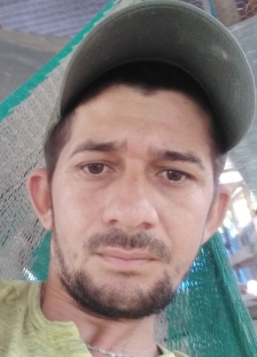 Edgar, 32, República de Guatemala, Gualán