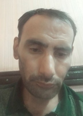 Mirzoxid из Namangan 18 лет