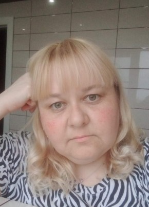 Ольга, 40, Россия, Омск