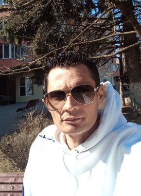 Vaida Matei, 36, Romania, Beclean