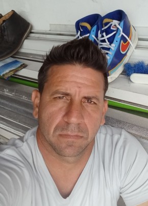 Yenier, 44, United States of America, Pinellas Park