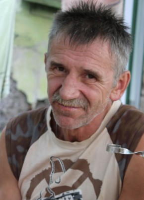 Владимир, 62, Россия, Санкт-Петербург