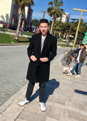 ervis, 25, Albania, Tirana