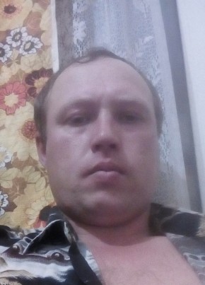 Антон, 39, Россия, Омск