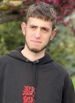 Artem, 21, Simferopol