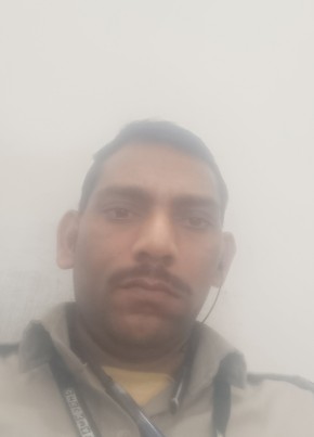 Manoj Kumar, 29, India, Delhi