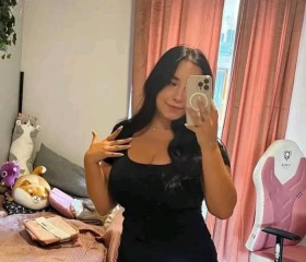 Mélanie, 34, Cotonou