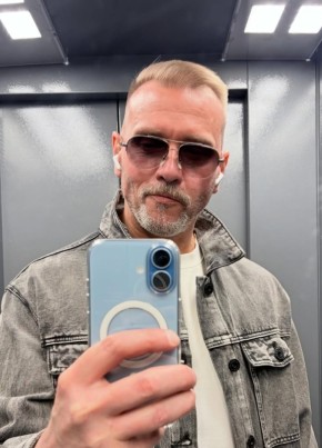 Михаил из Омска 32 года
