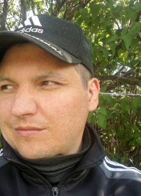 Юрий, 39, Россия, Саратов