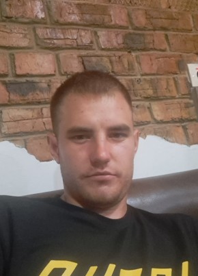 Владислав, 23, Россия, Староминская