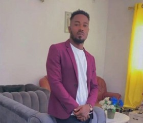 Christopher, 32, Yamoussoukro