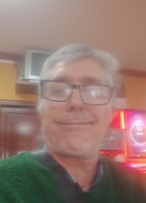 Julio из Carmona 53 года
