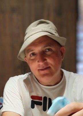 Oleg, 58, Russia, Moscow