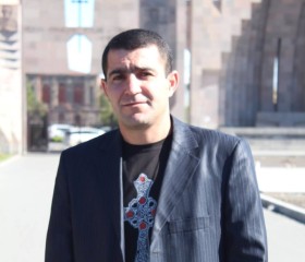 Arayik Grigoryan, 41, Yerevan