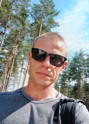 Артём из Ярославли 39 лет