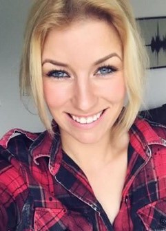 christelle, 33, République Française, Aurillac