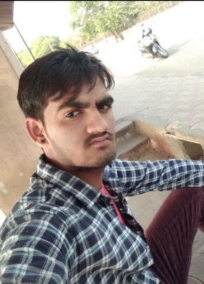Govind yadav, 24, India, Guna