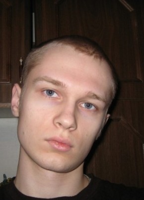 Антон, 32, Россия, Брянск