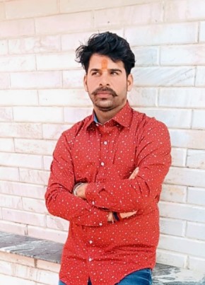 Raj, 22, India, Delhi